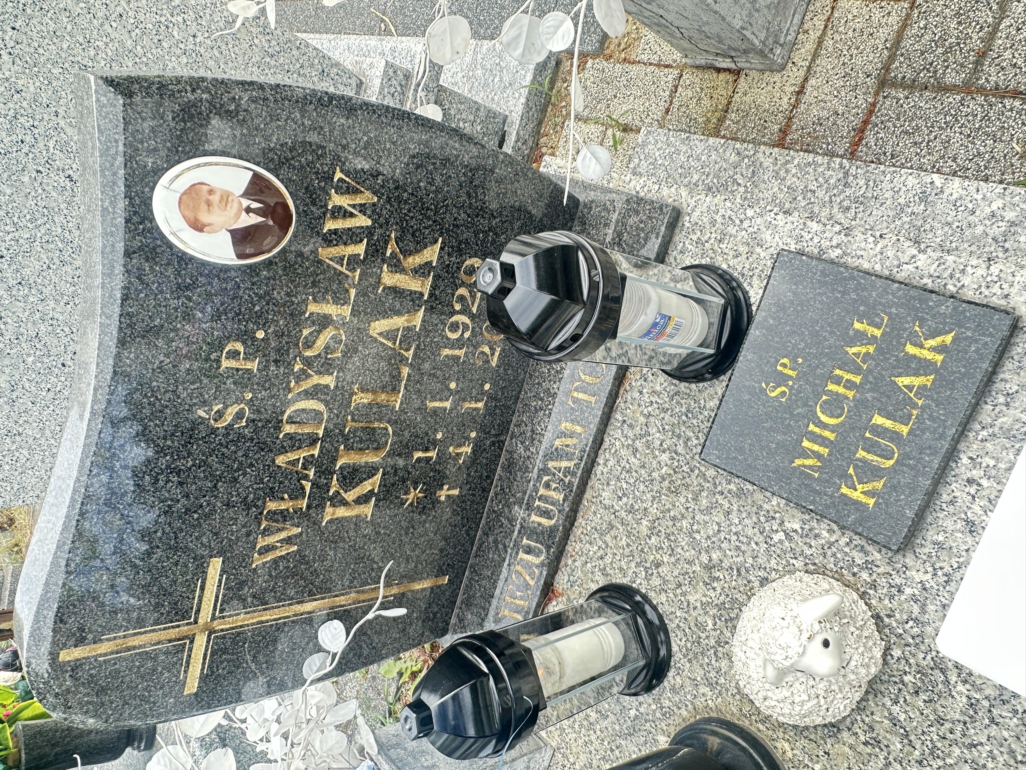 Grób Władysław Kulak