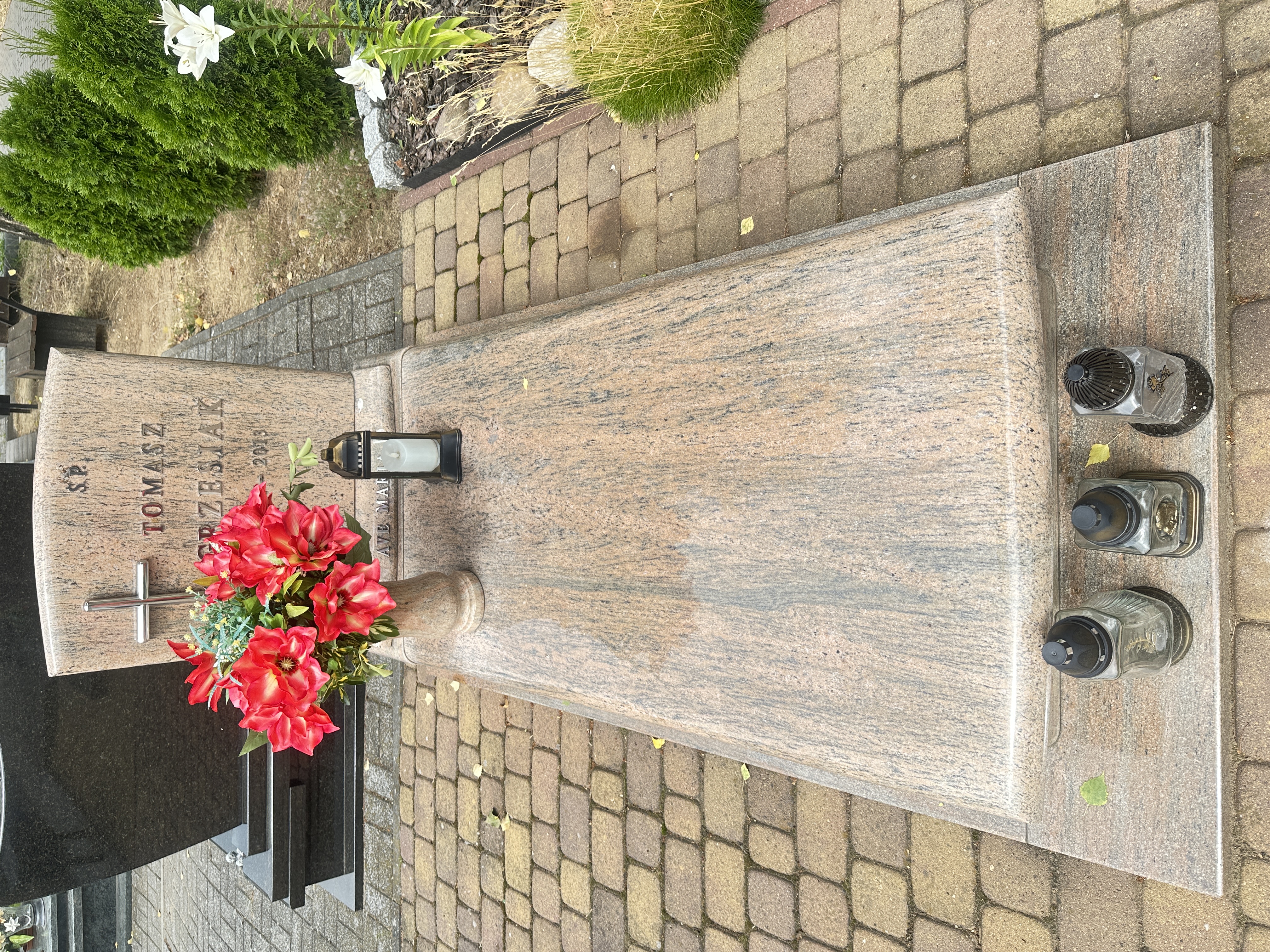 Tomasz Grzesiak 1970 Syców - Grobonet - Wyszukiwarka osób pochowanych