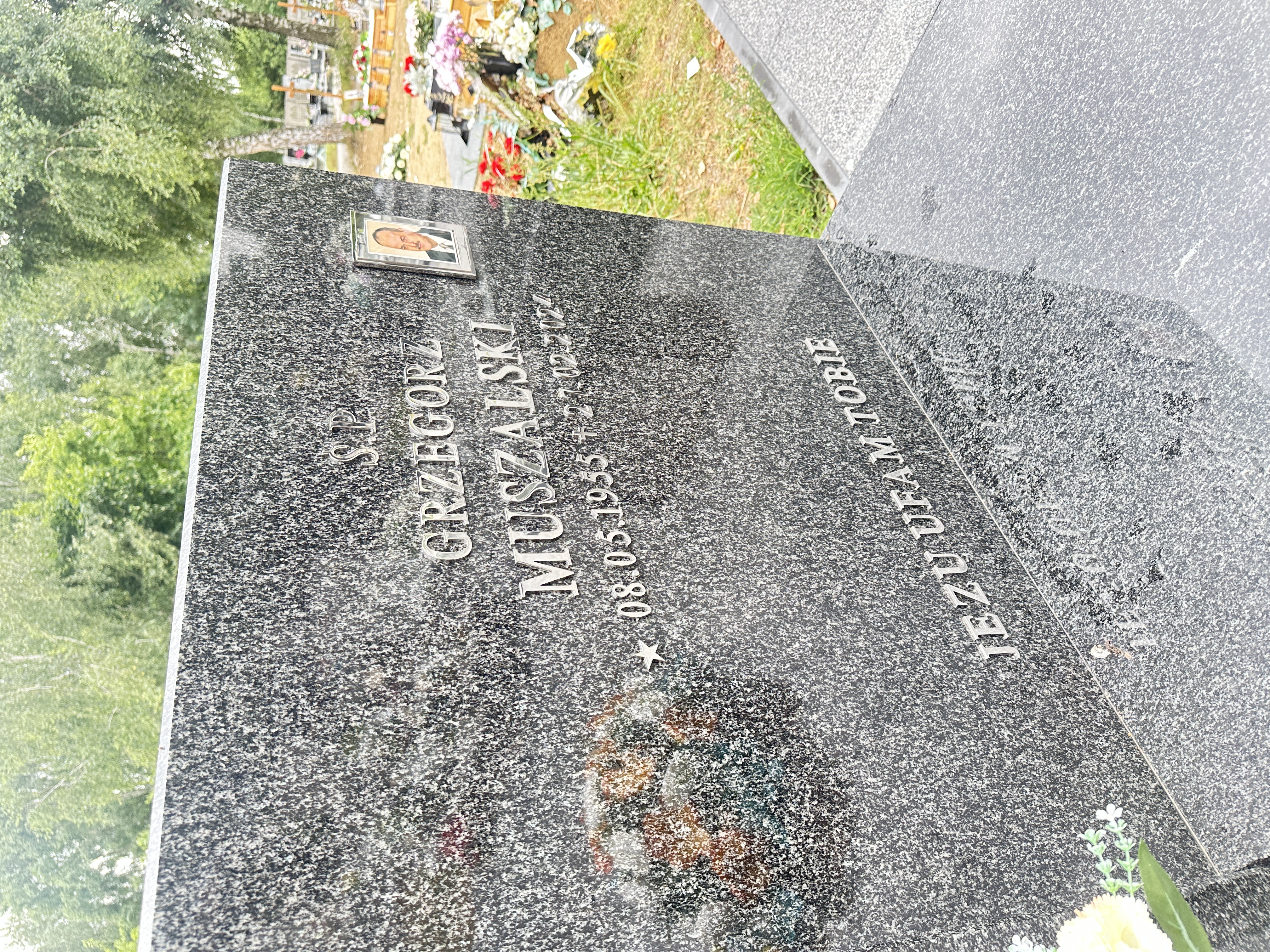 Grób Grzegorz Muszalski 