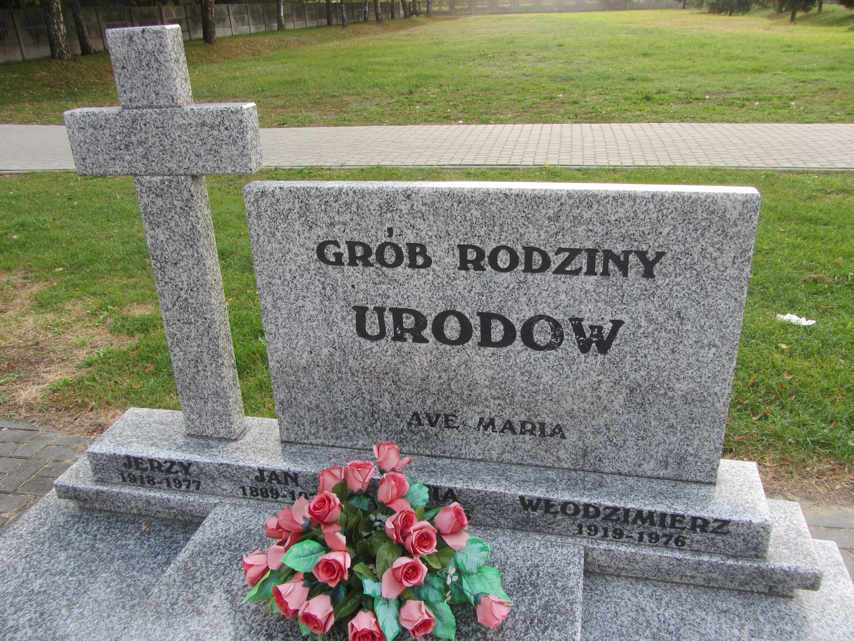 Grób Zofia Urodow