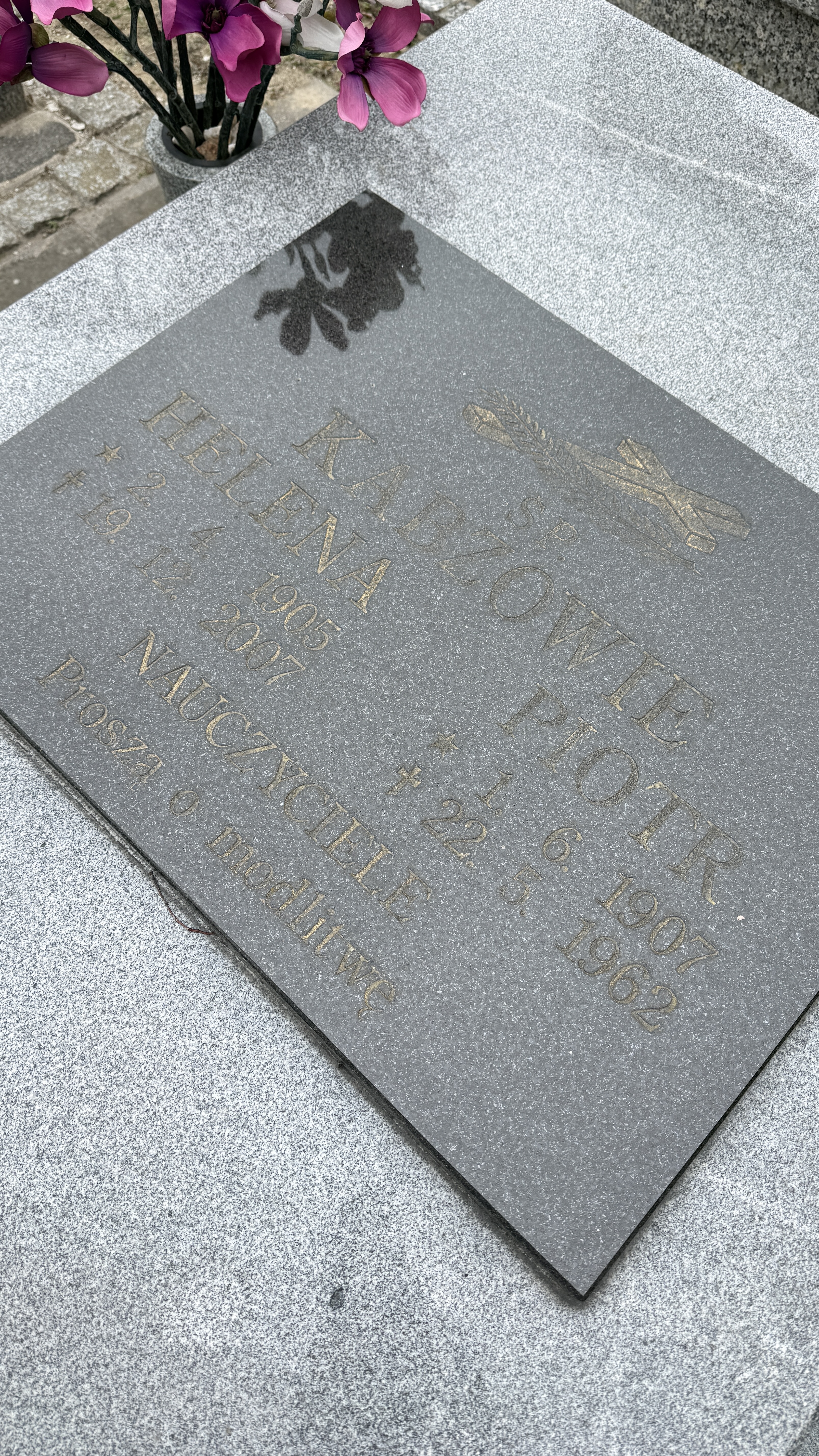 Grób Piotr Kabza
